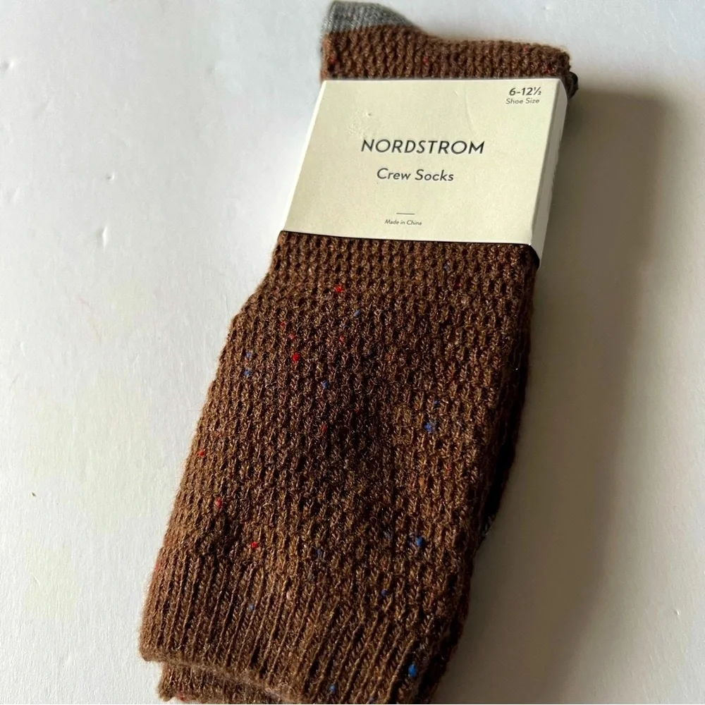 NORDSTROM MENS CREW SOCKS ACRYLIC/WOOL BLEND BITTER BROWN HEATHER OS NWT